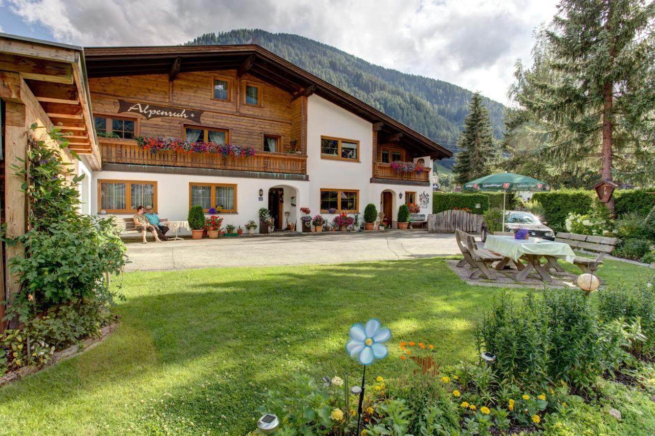 Alpenruh Bed and Breakfast Pettneu am Arlberg Exteriör bild