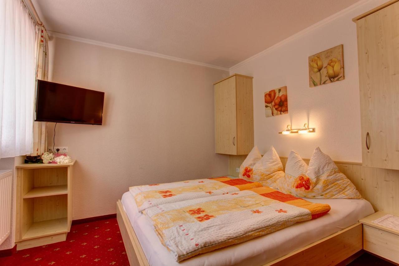 Alpenruh Bed and Breakfast Pettneu am Arlberg Exteriör bild