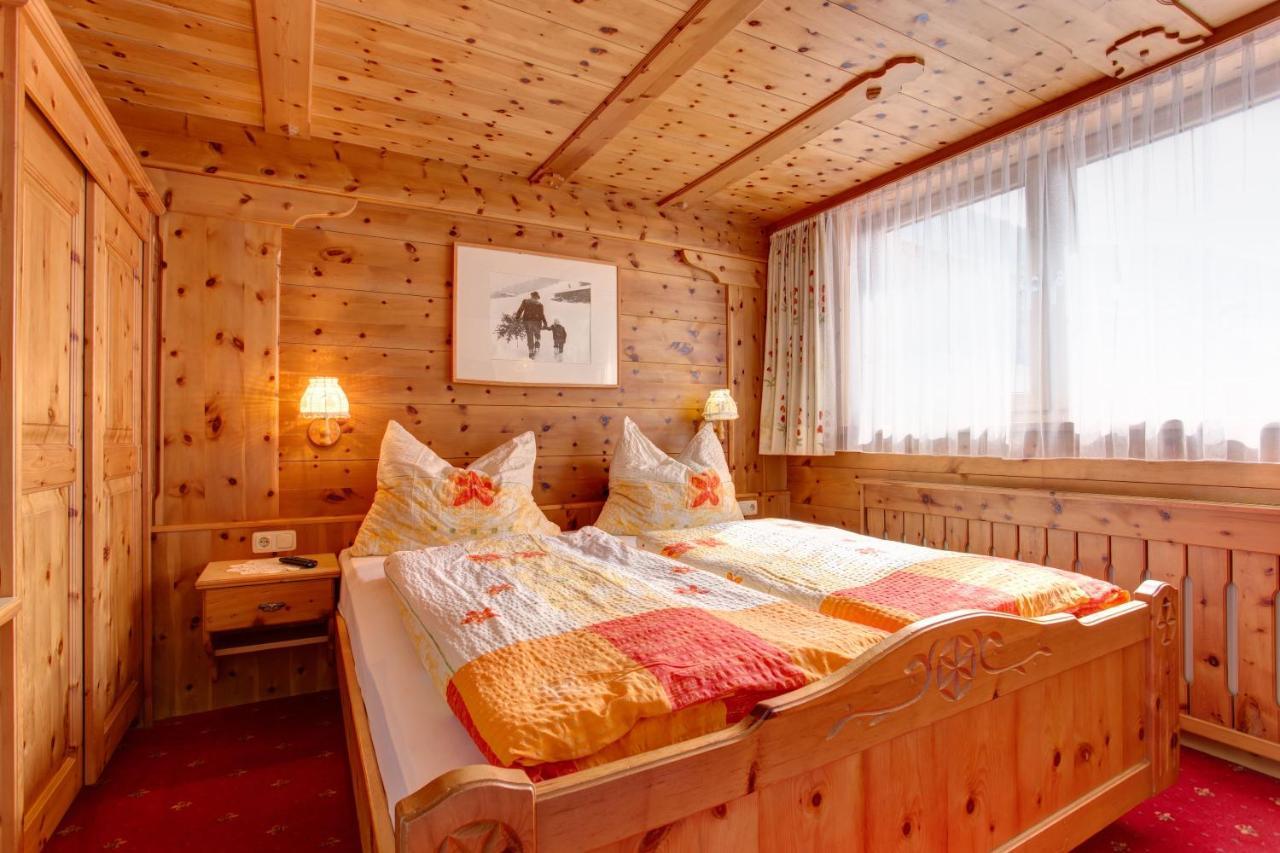 Alpenruh Bed and Breakfast Pettneu am Arlberg Exteriör bild