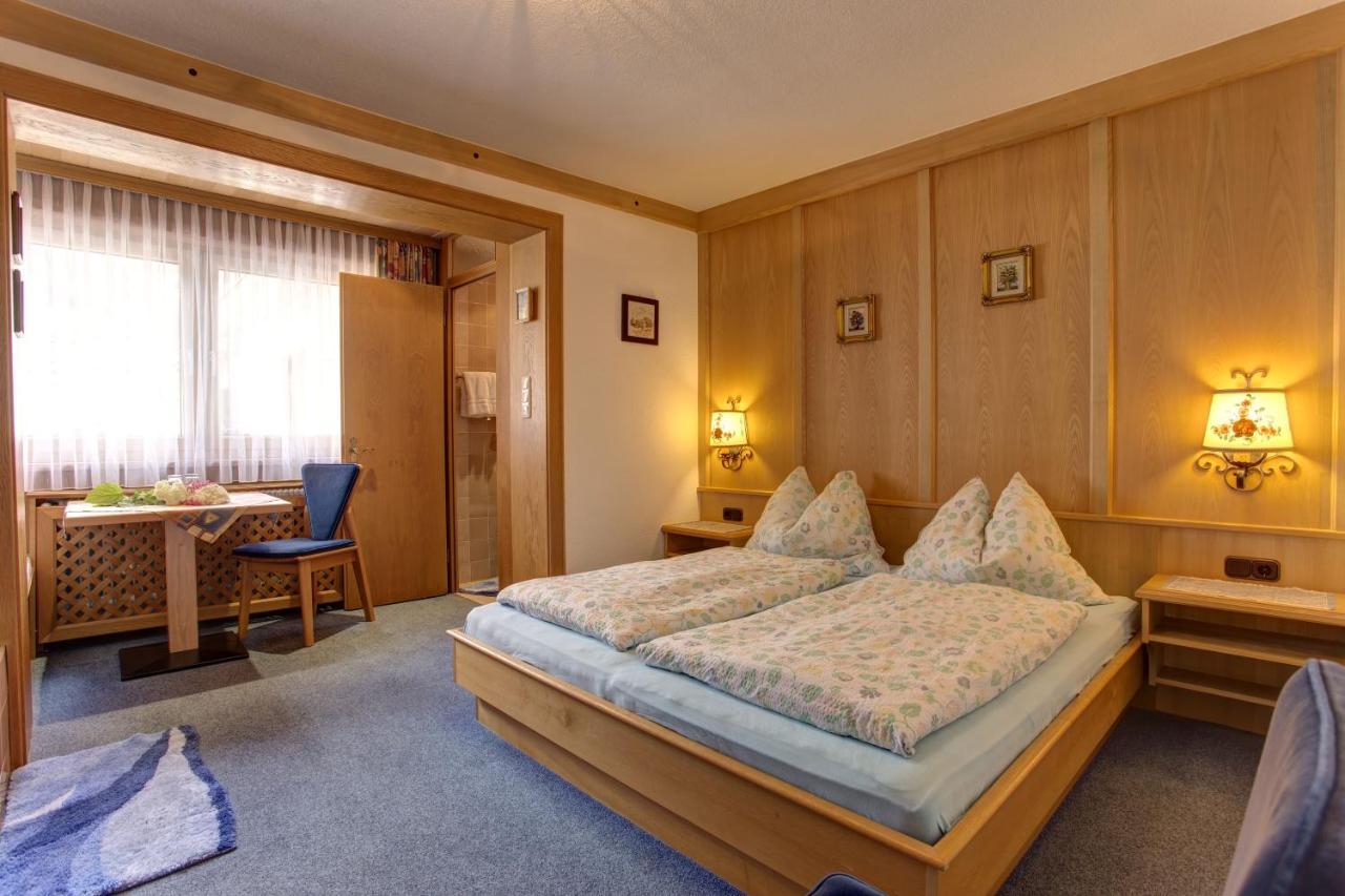 Alpenruh Bed and Breakfast Pettneu am Arlberg Exteriör bild